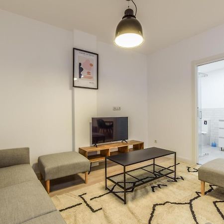 Apartamentos En Madrid Rio Reformados Alquiler Temporal Extérieur photo