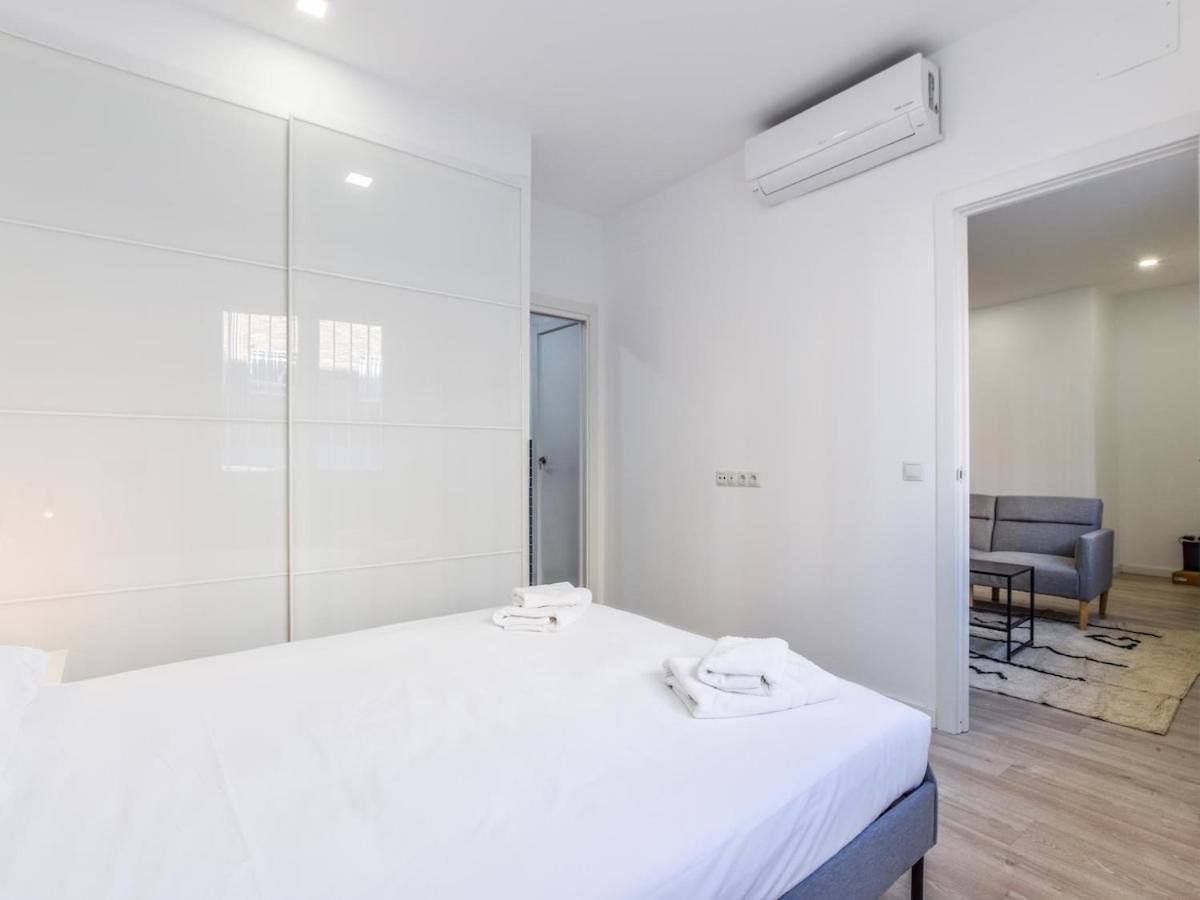 Apartamentos En Madrid Rio Reformados Alquiler Temporal Extérieur photo