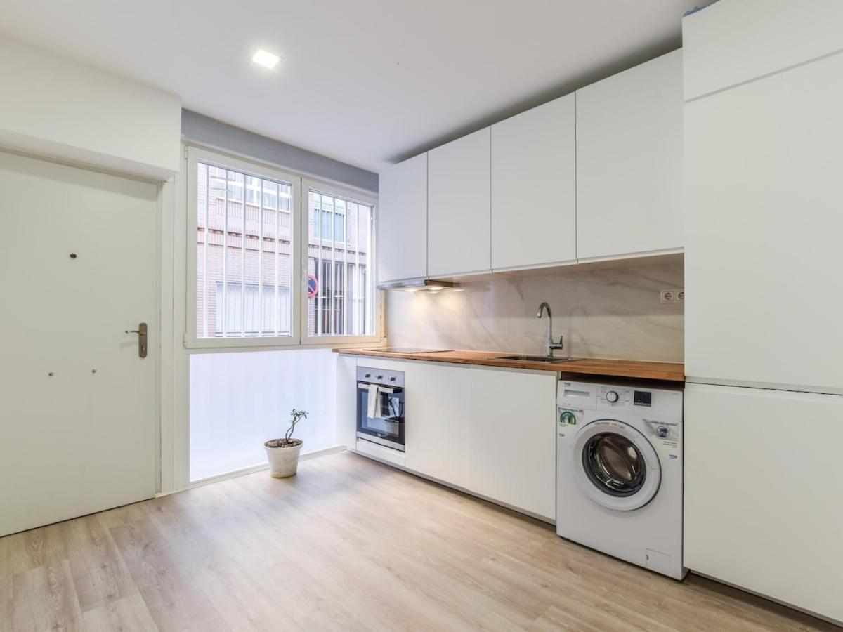 Apartamentos En Madrid Rio Reformados Alquiler Temporal Extérieur photo
