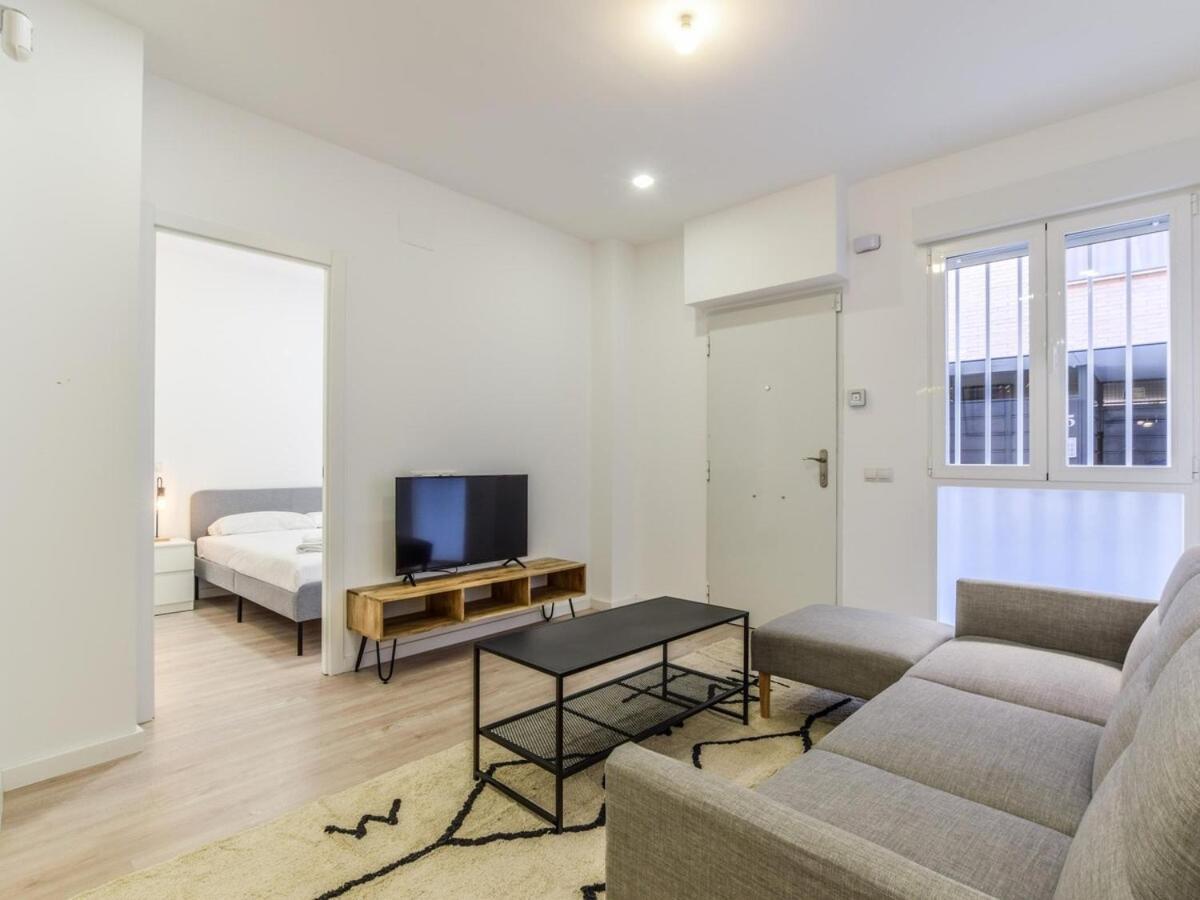 Apartamentos En Madrid Rio Reformados Alquiler Temporal Extérieur photo