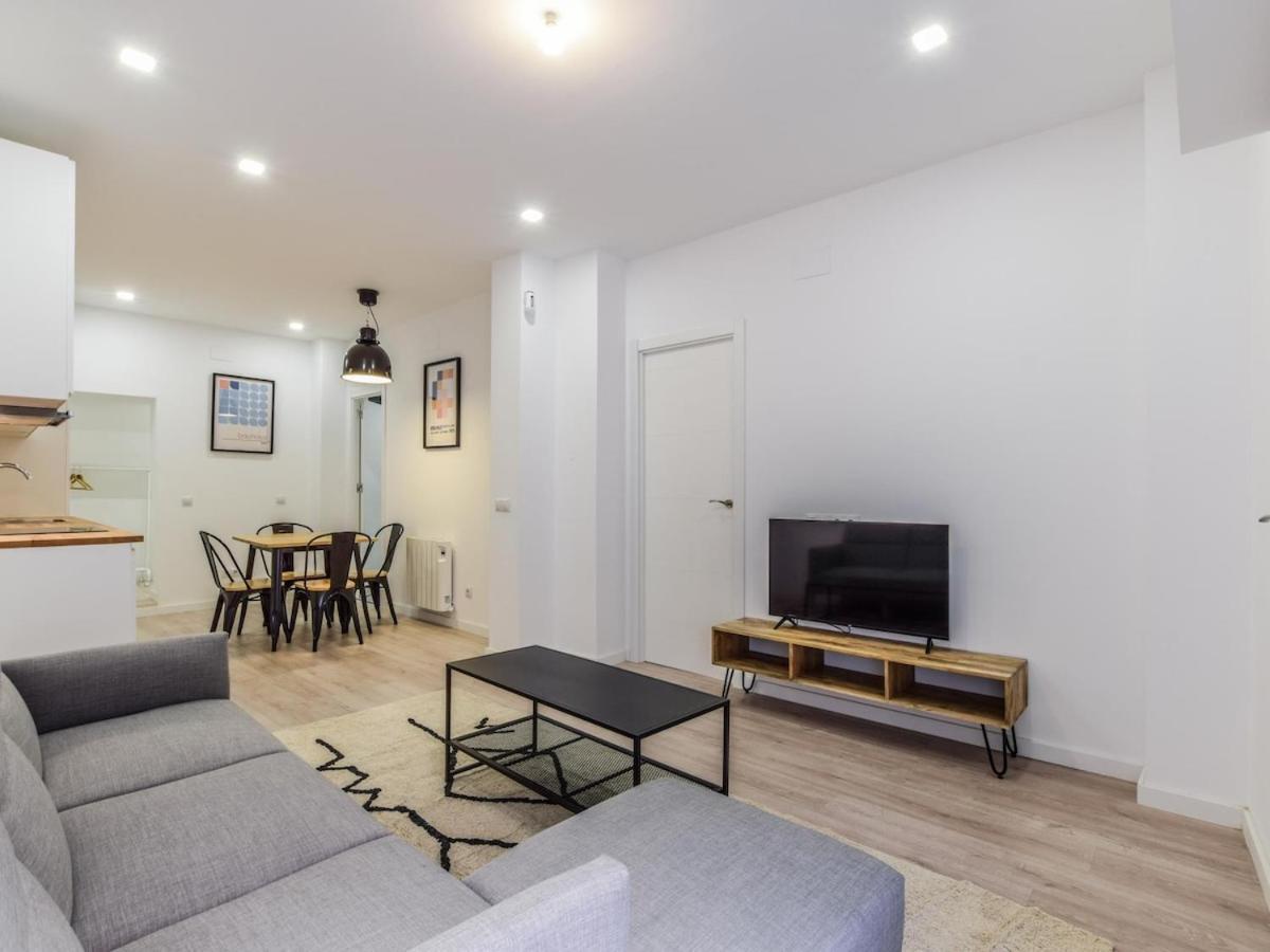 Apartamentos En Madrid Rio Reformados Alquiler Temporal Extérieur photo