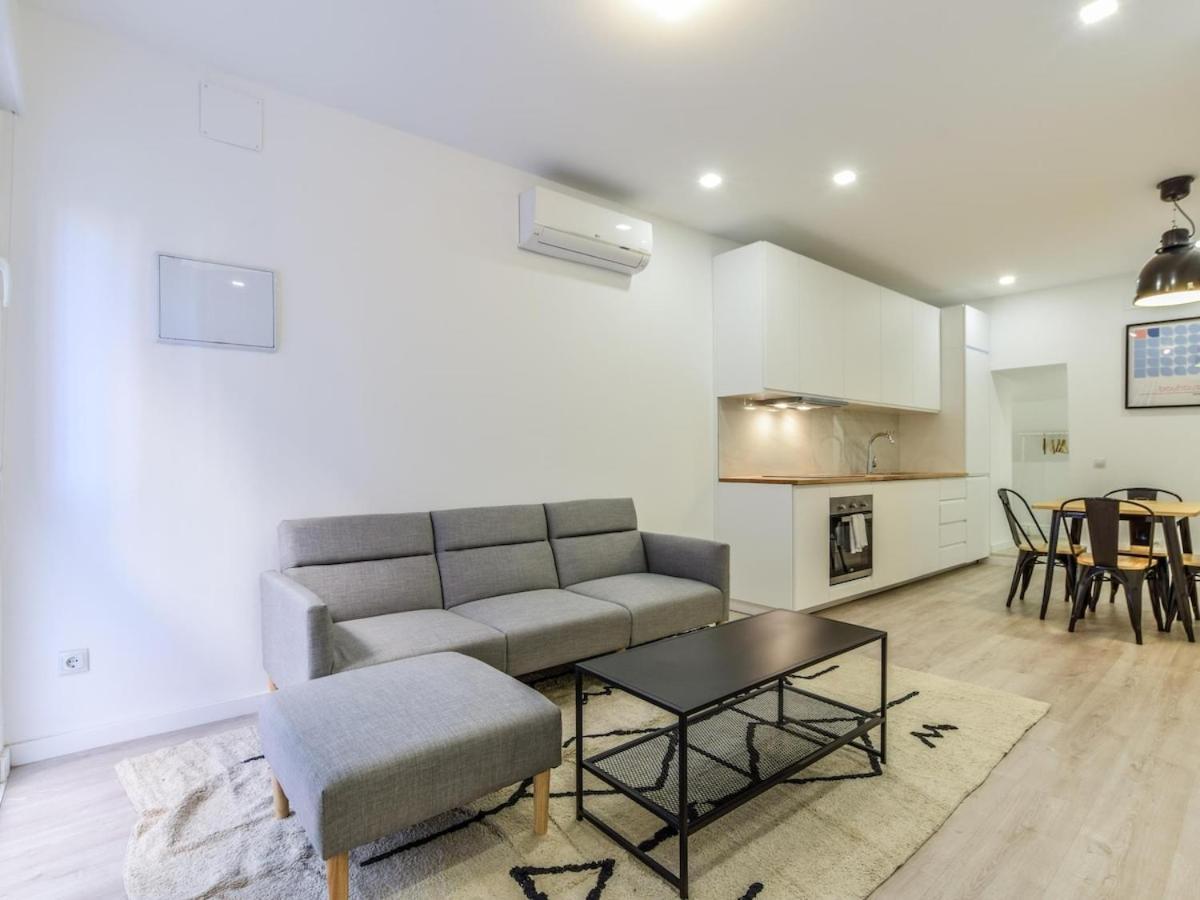 Apartamentos En Madrid Rio Reformados Alquiler Temporal Extérieur photo