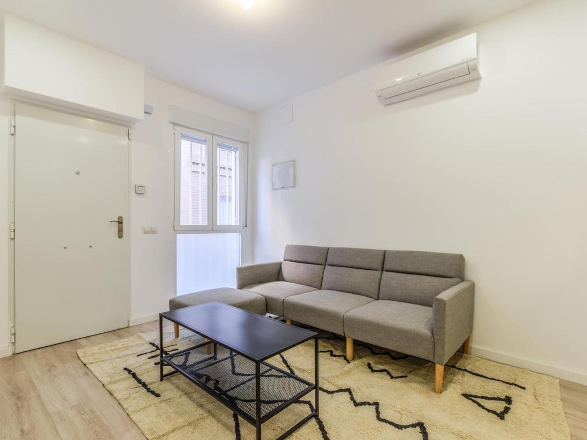 Apartamentos En Madrid Rio Reformados Alquiler Temporal Extérieur photo